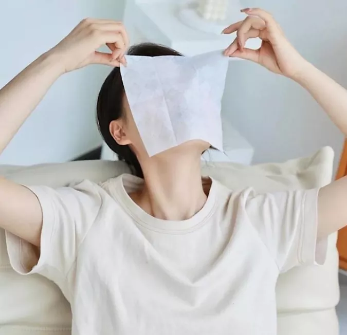 Tymus: nostri infectum abstergit vere non habet conservatives.