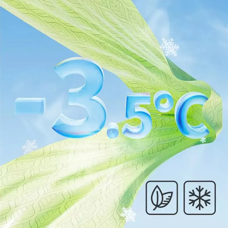 Hiker scriptor secretum telum: mansuelis montis calles cum viridis refrigerationem mantilibus